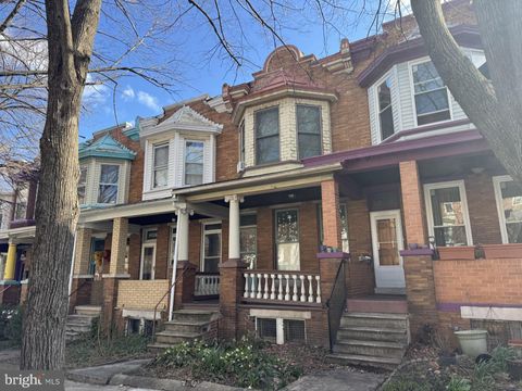 Townhouse For Sale - 3045 Guilford Avenue<br/> BALTIMORE, MD 21218
