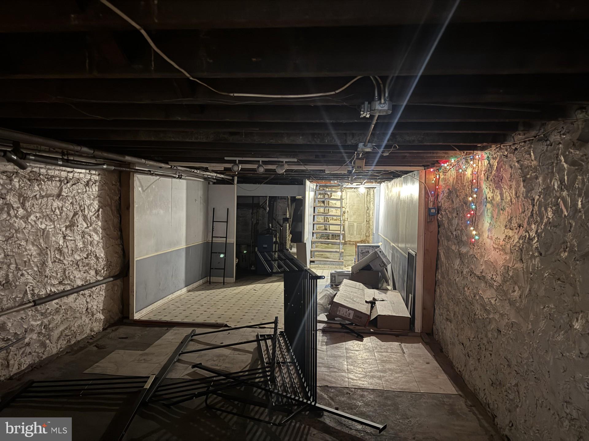 CHARLES VILLAGE - Residential