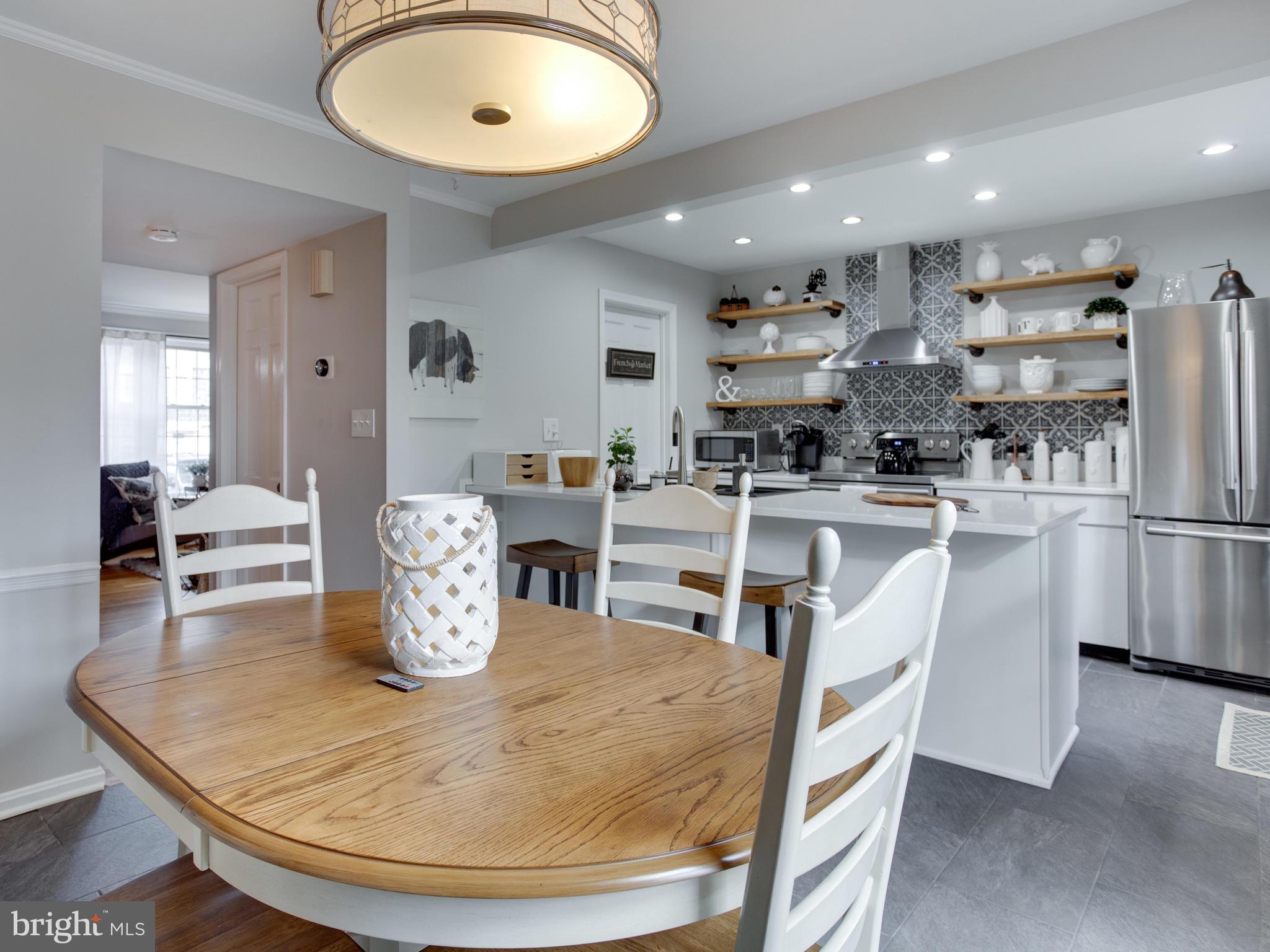 GEORGETOWN HOUSES - Residential