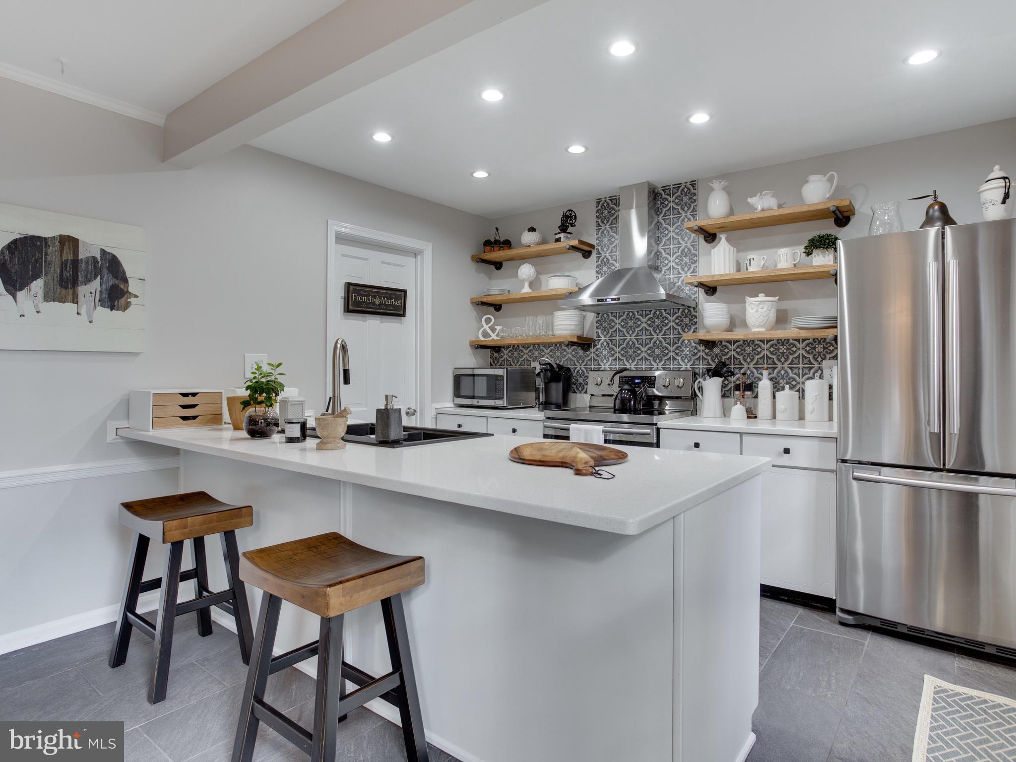 GEORGETOWN HOUSES - Residential