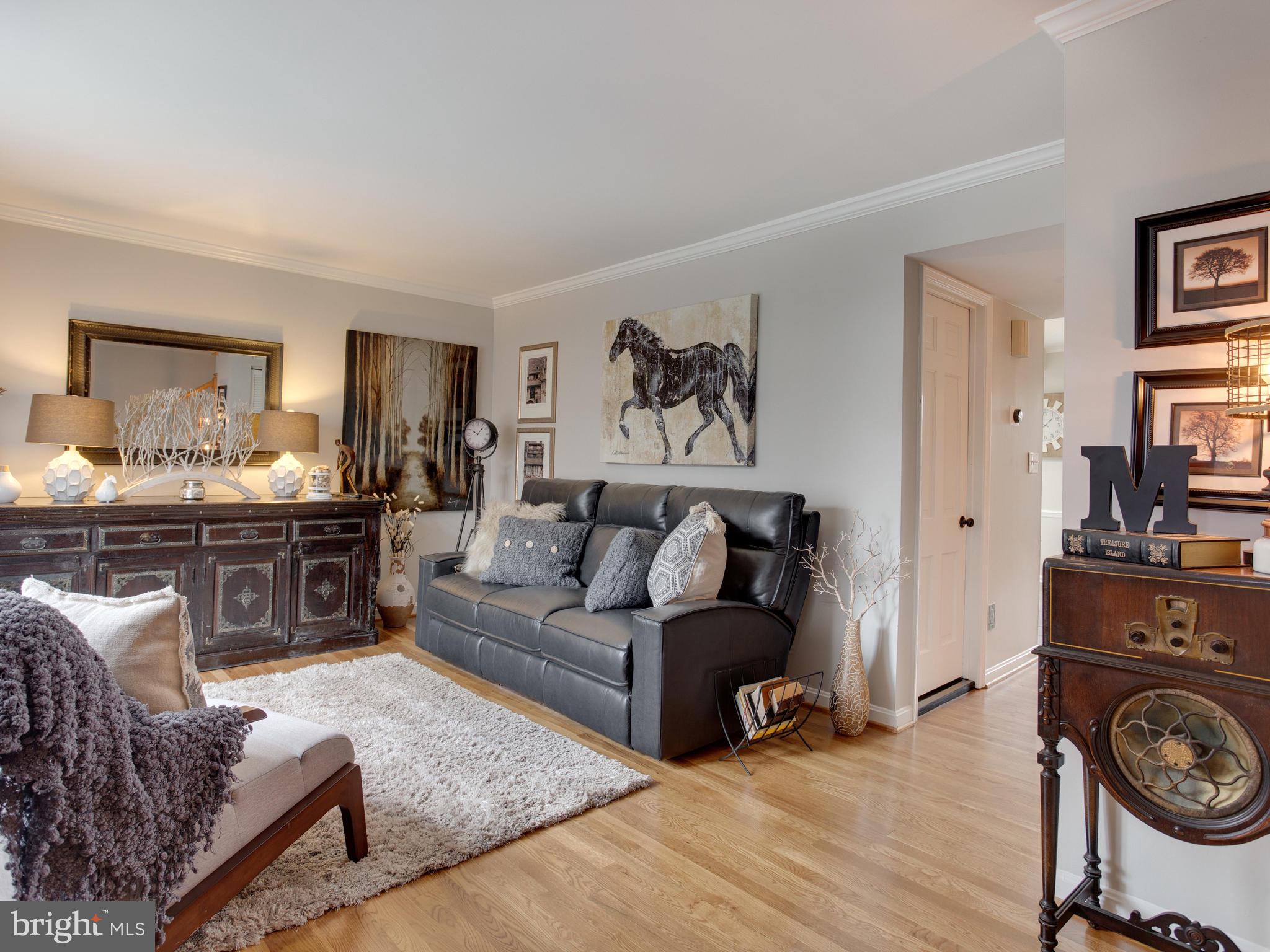 GEORGETOWN HOUSES - Residential