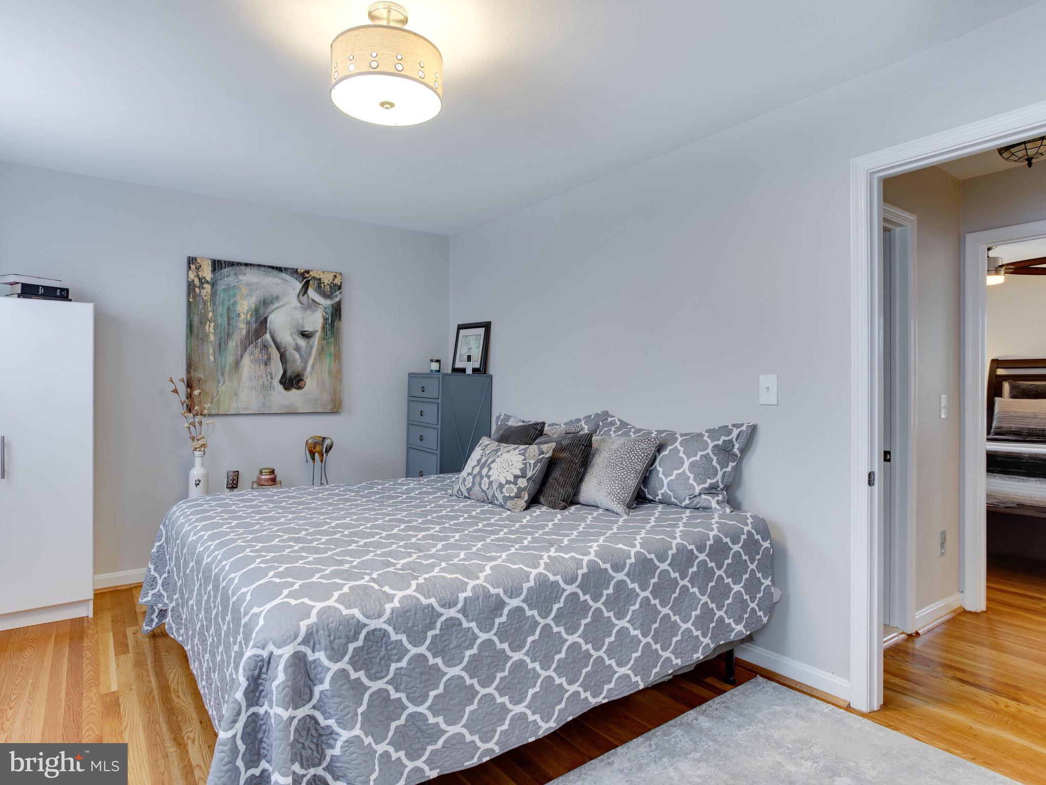 GEORGETOWN HOUSES - Residential