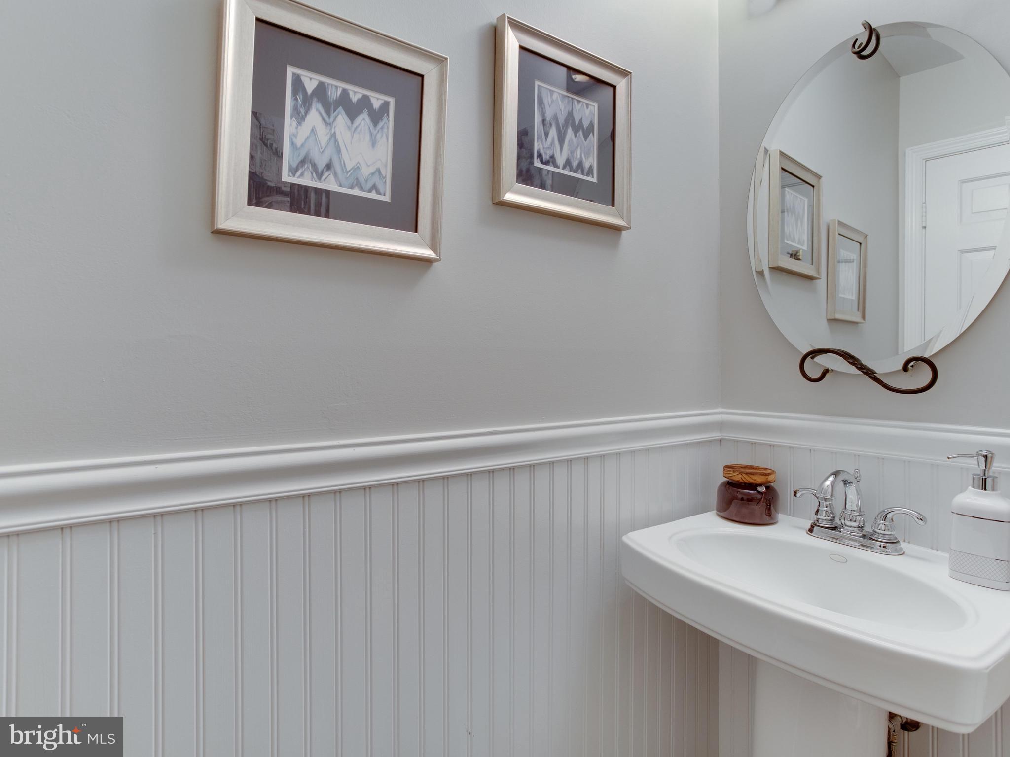 GEORGETOWN HOUSES - Residential