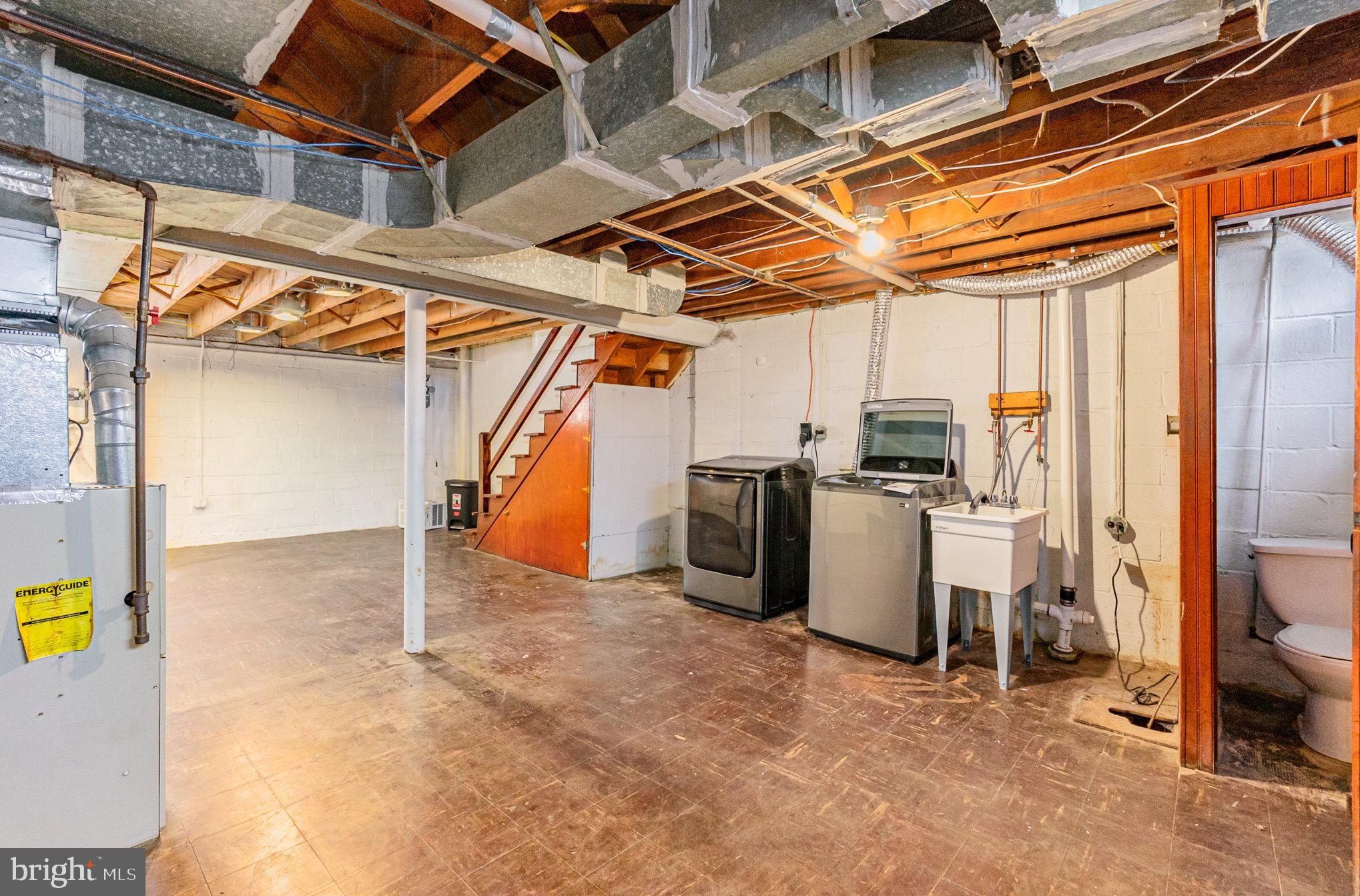 EASTWOOD - Residential