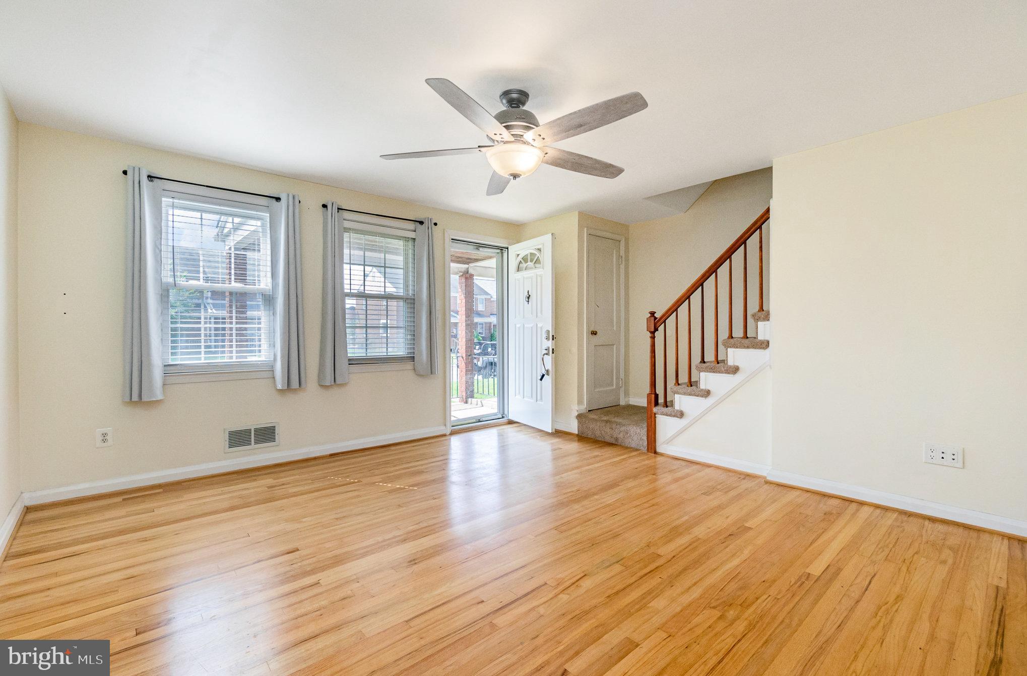 EASTWOOD - Residential