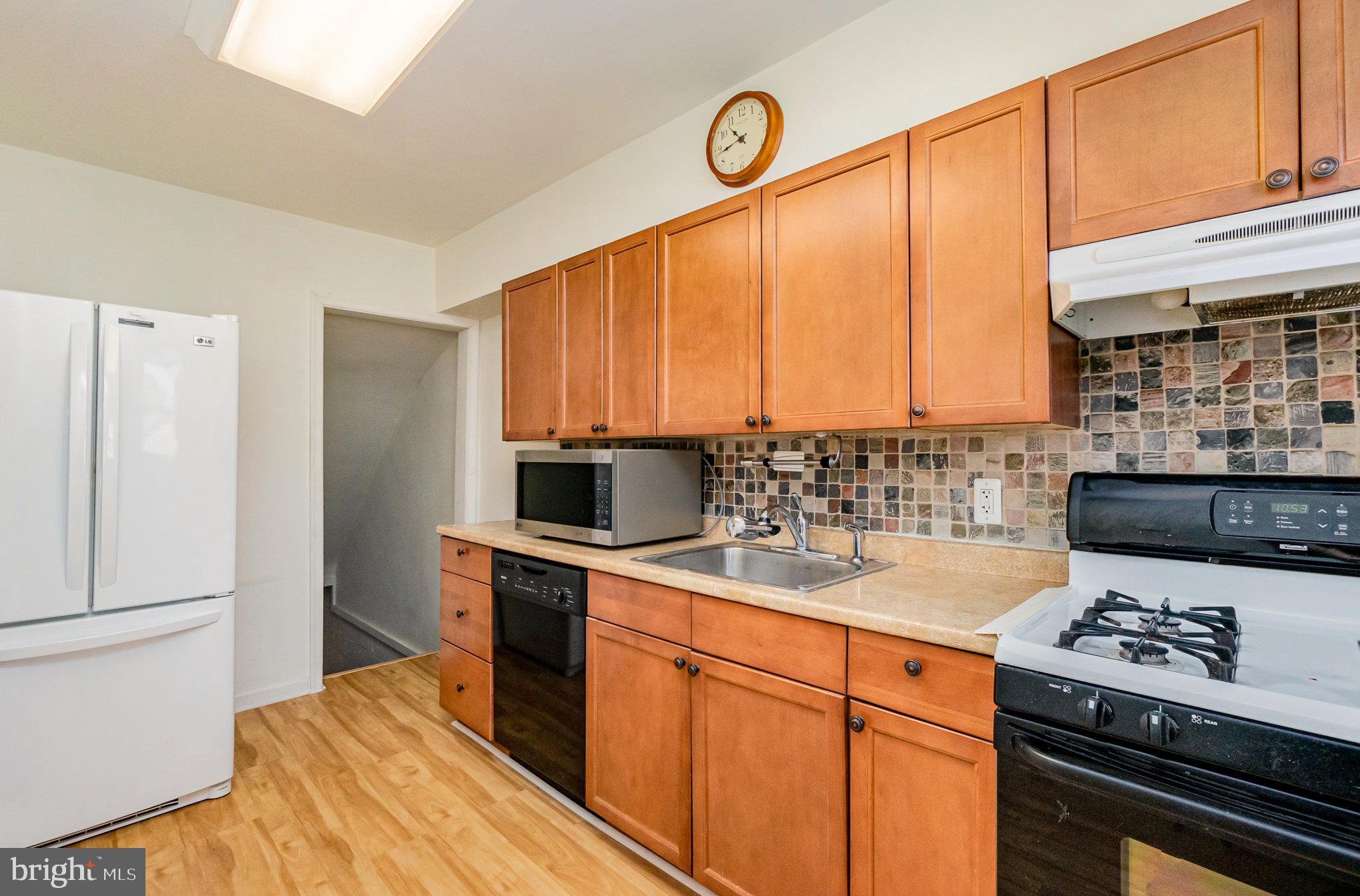 EASTWOOD - Residential