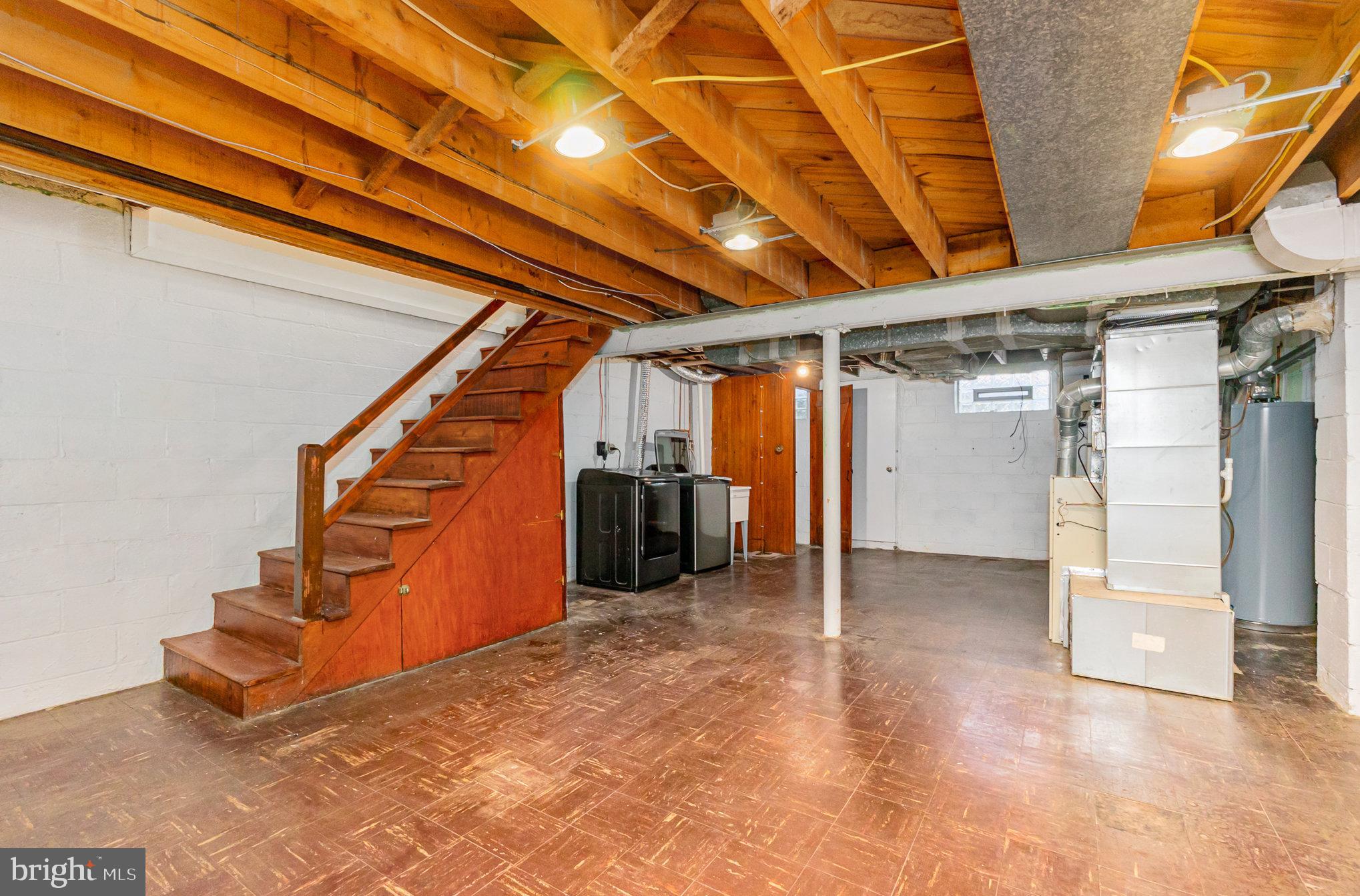 EASTWOOD - Residential