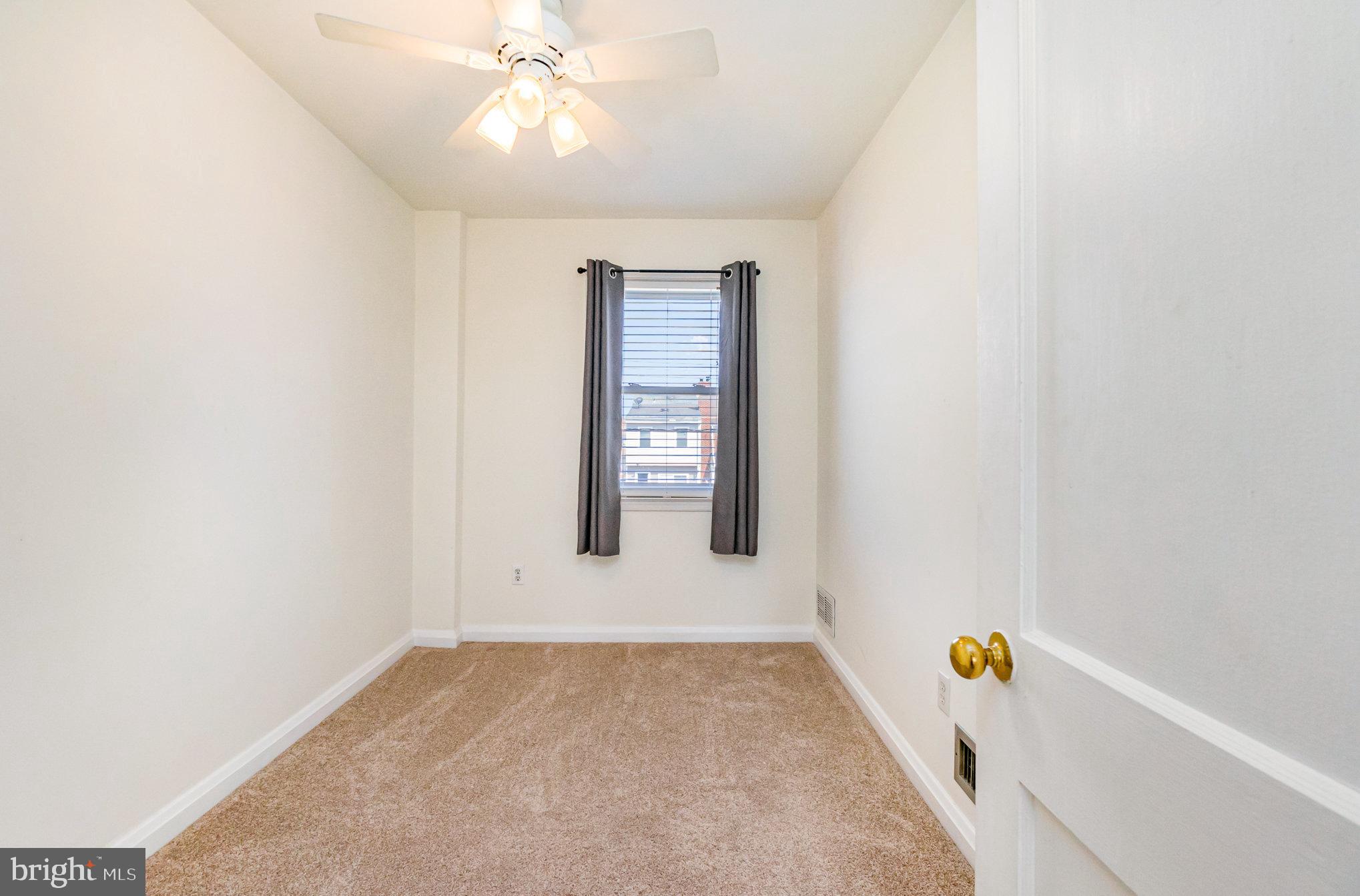 EASTWOOD - Residential