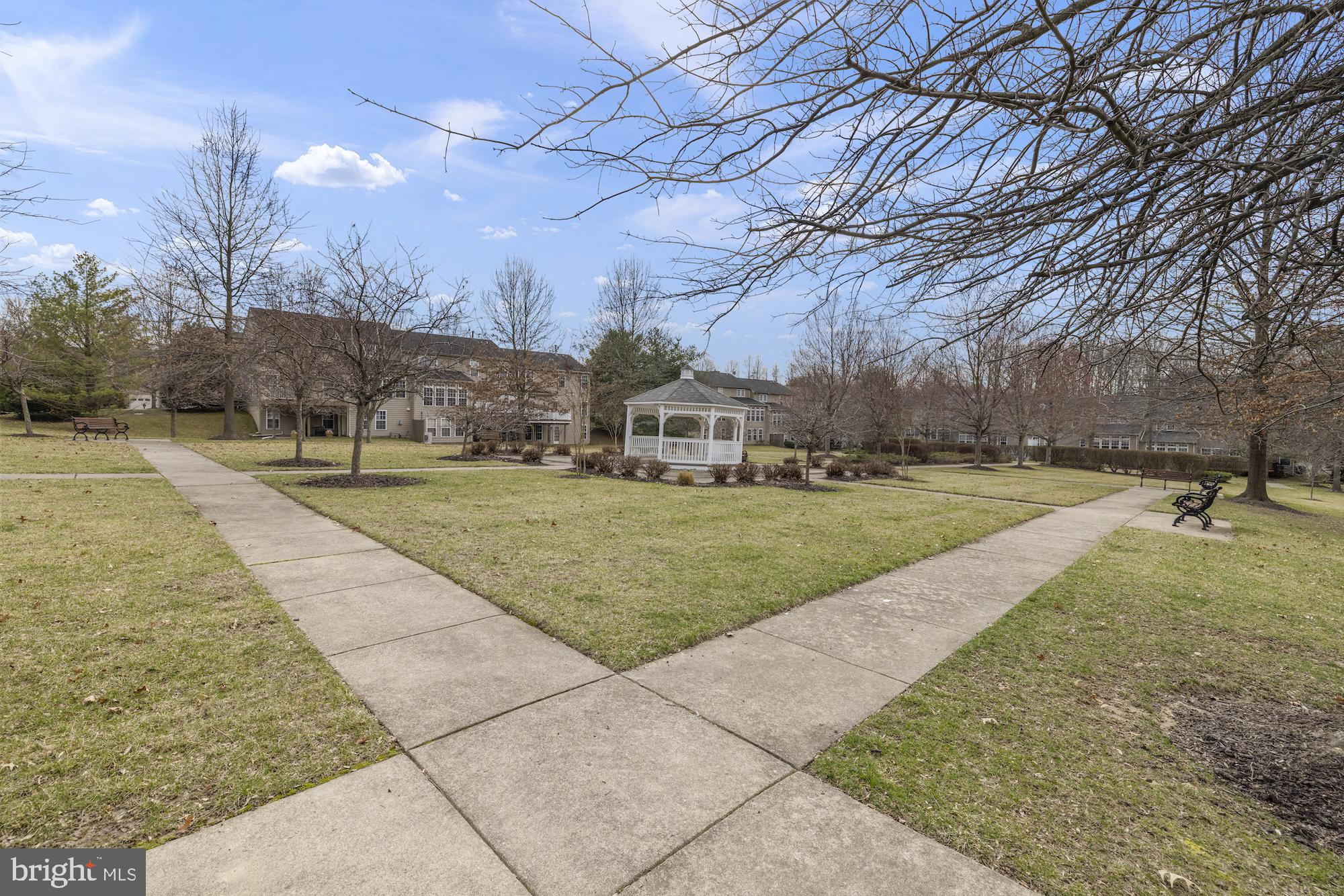 GLYNDON TRACE - Residential