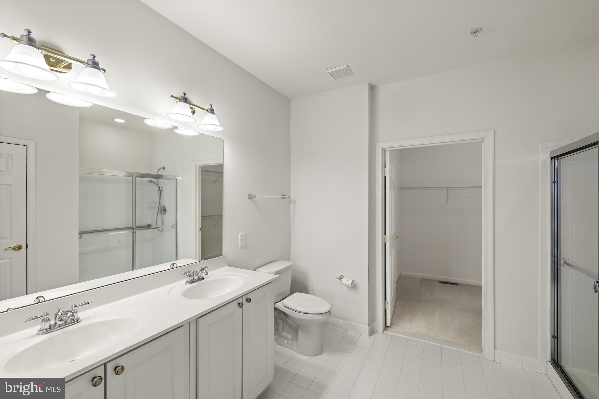 GLYNDON TRACE - Residential