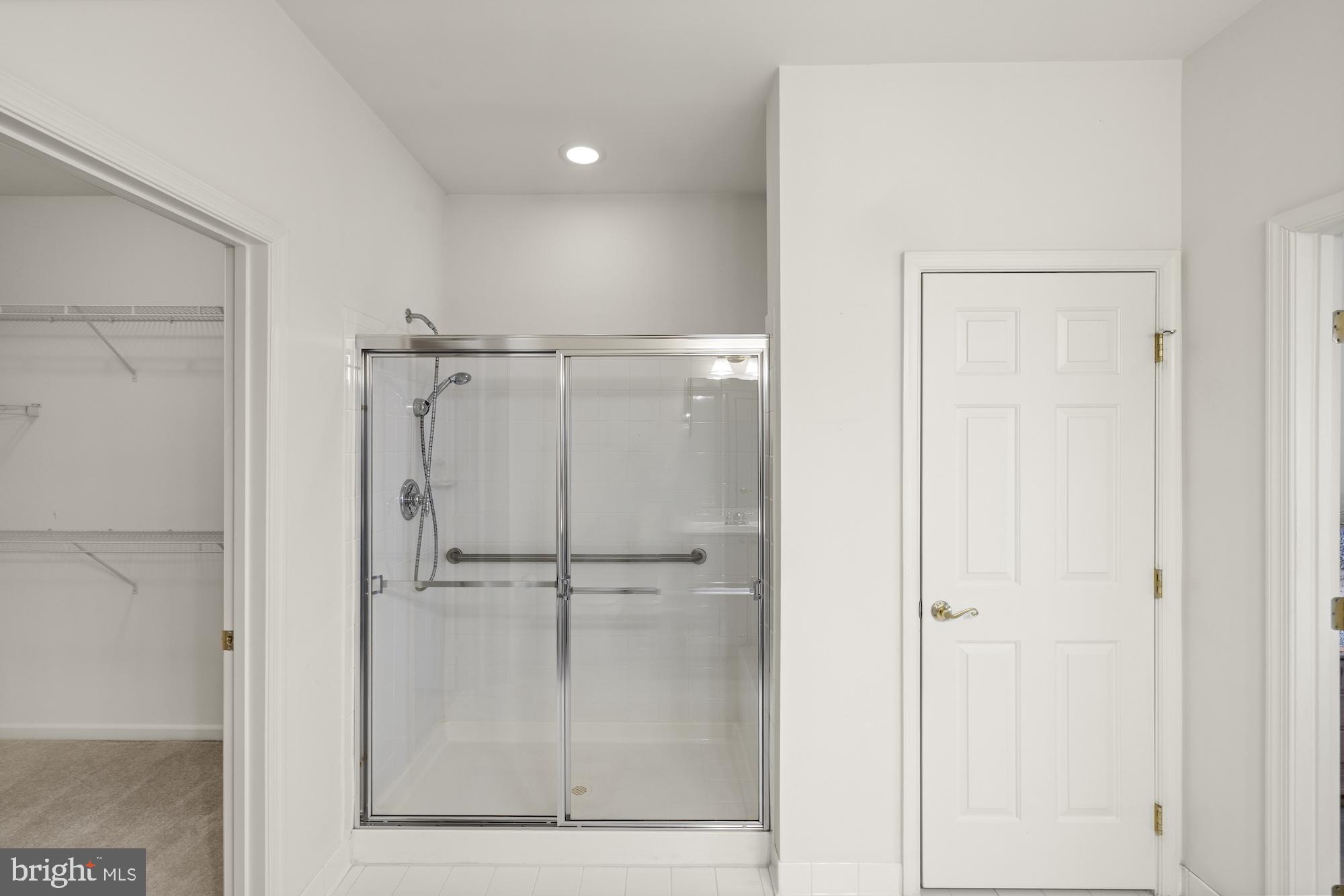 GLYNDON TRACE - Residential