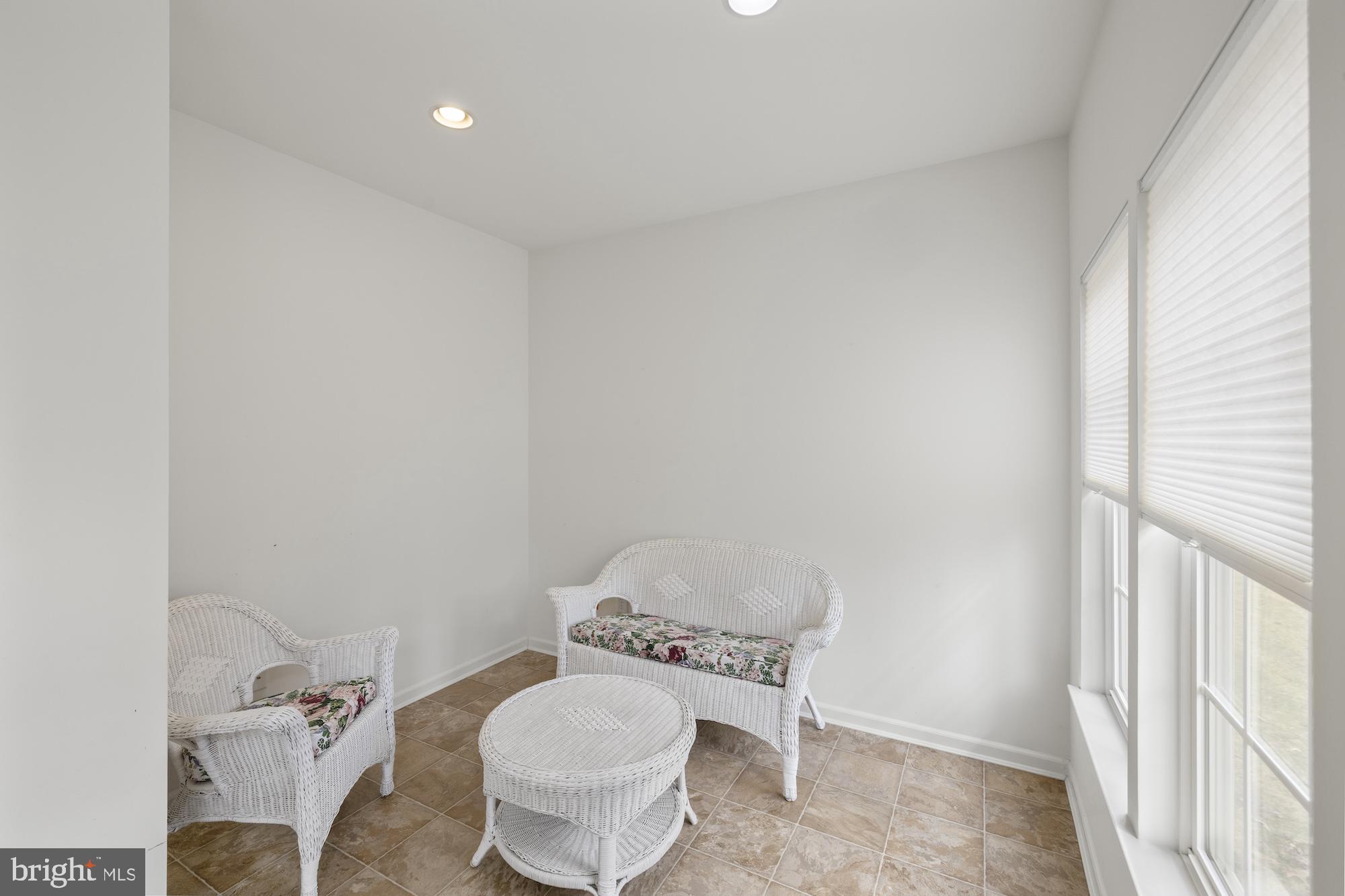 GLYNDON TRACE - Residential