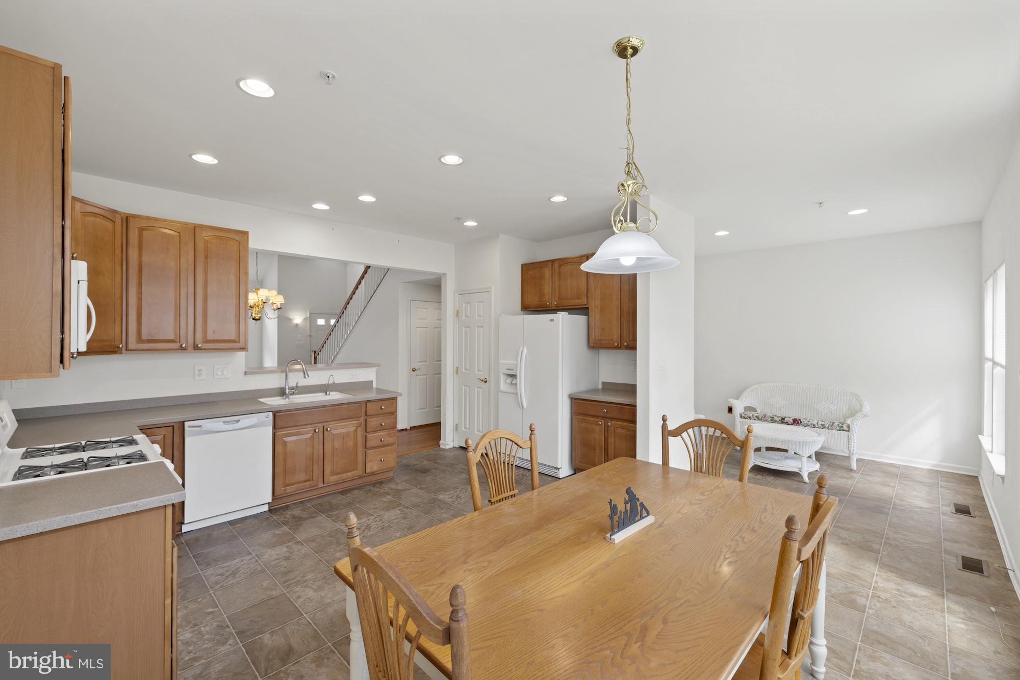 GLYNDON TRACE - Residential