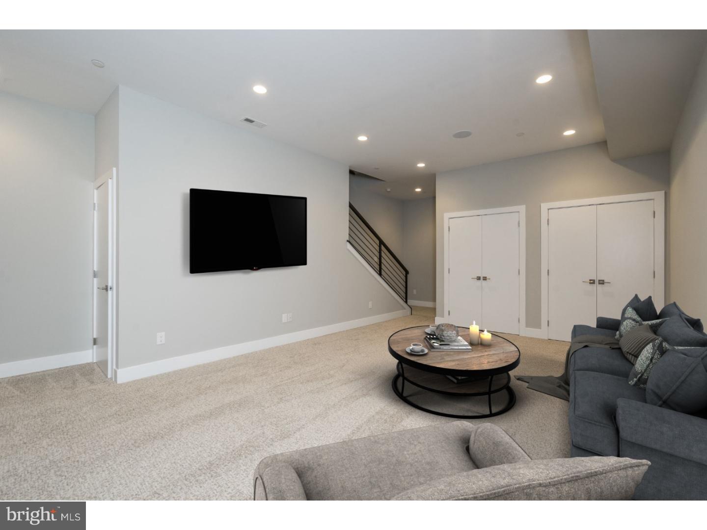 SOCIETY HILL - Residential