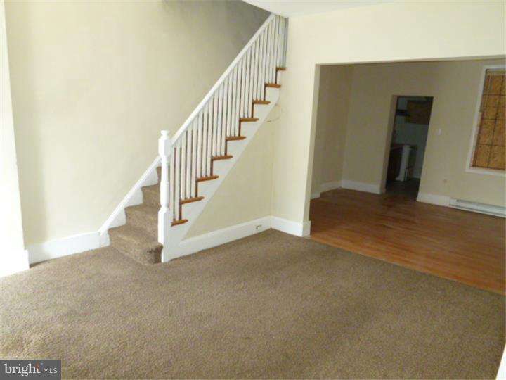 KENSINGTON - Residential