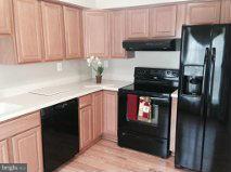 PRINCETON SQUARE - Residential