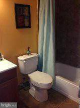 PRINCETON SQUARE - Residential