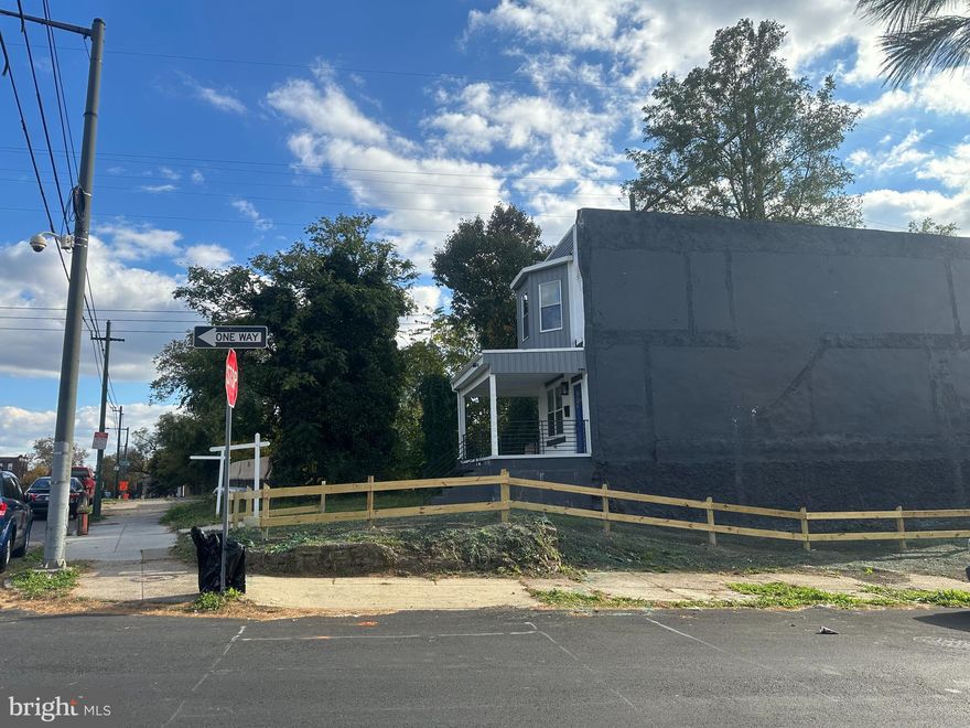 Vacant corner lot on Cobbs Creek Parkway.  Available now for quick settlement. Priced to sell now.