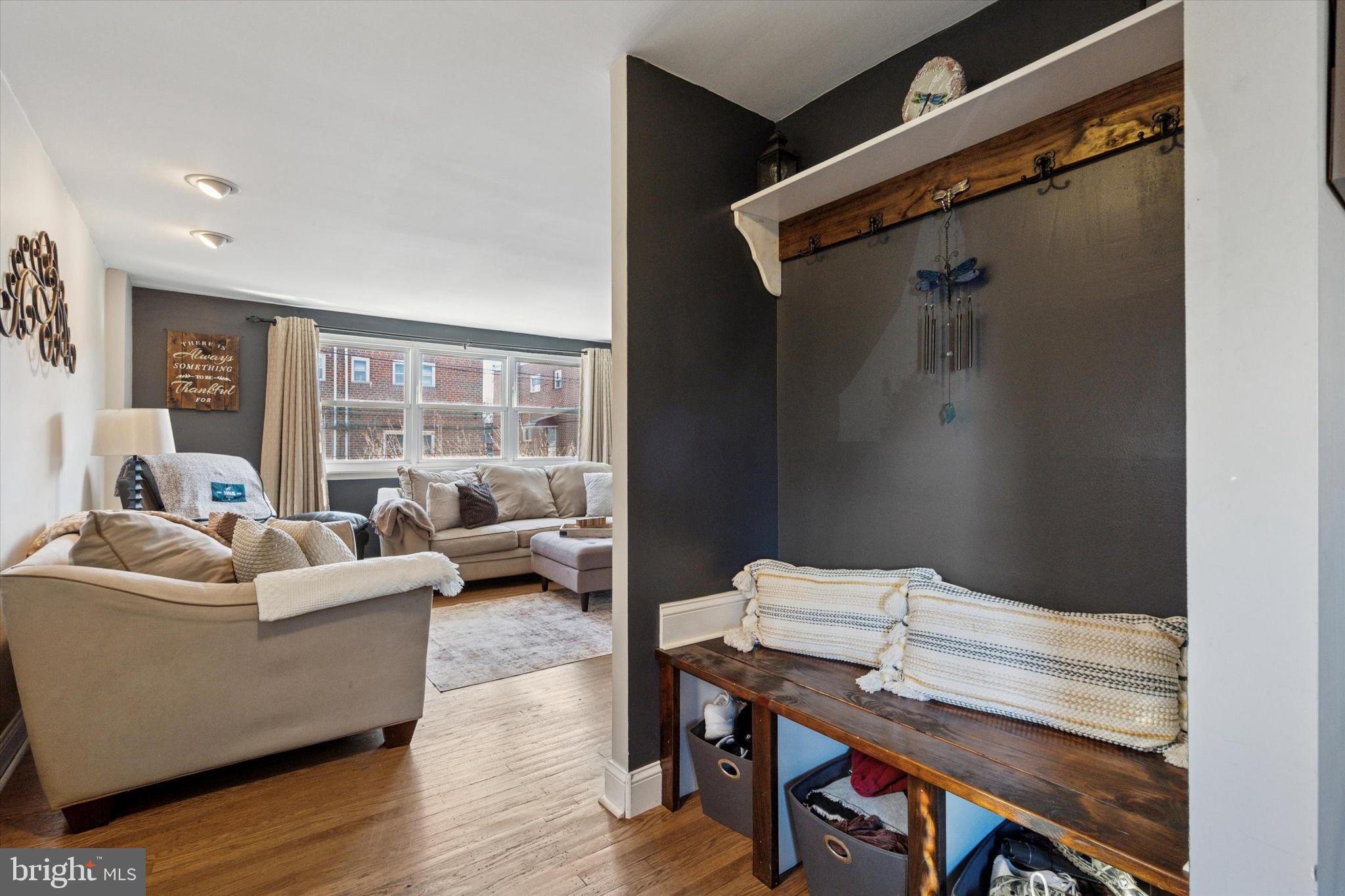 HOLME CIRCLE - Residential