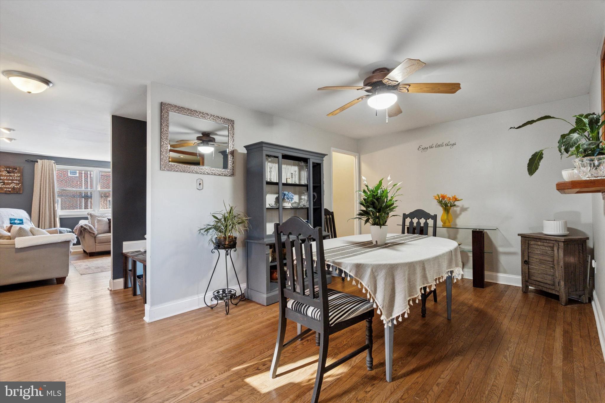 HOLME CIRCLE - Residential