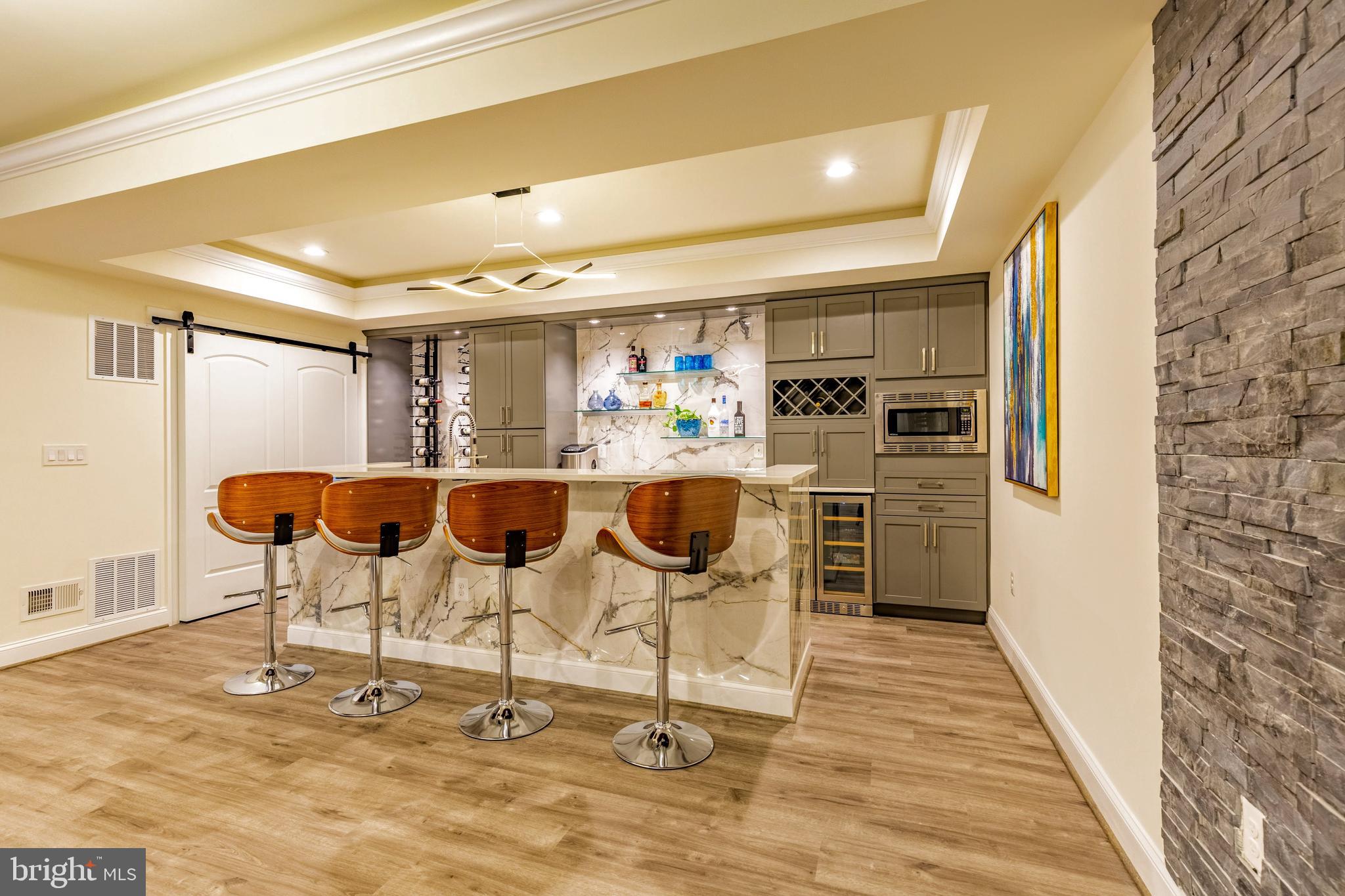 MARBURY - Residential