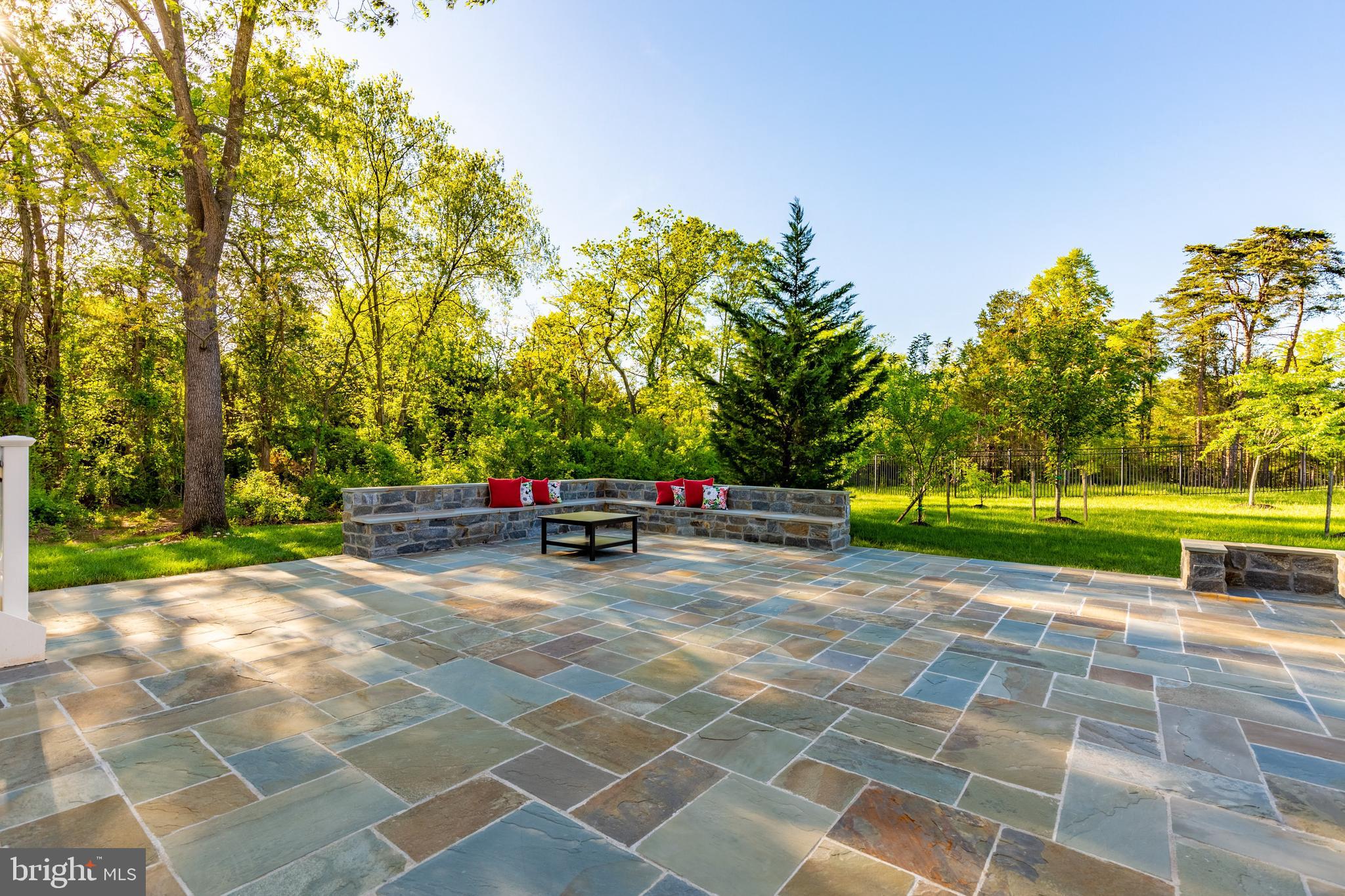 MARBURY - Residential