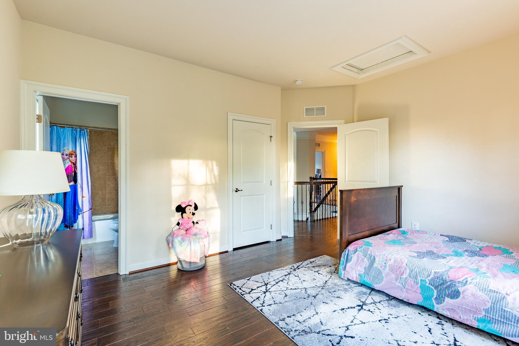 MARBURY - Residential