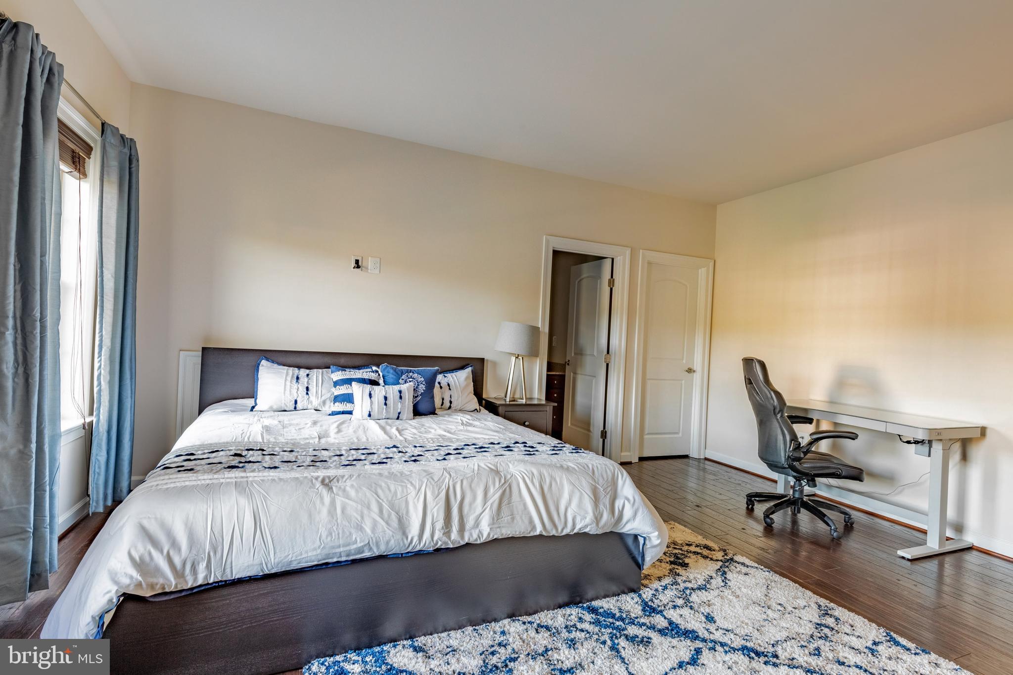 MARBURY - Residential