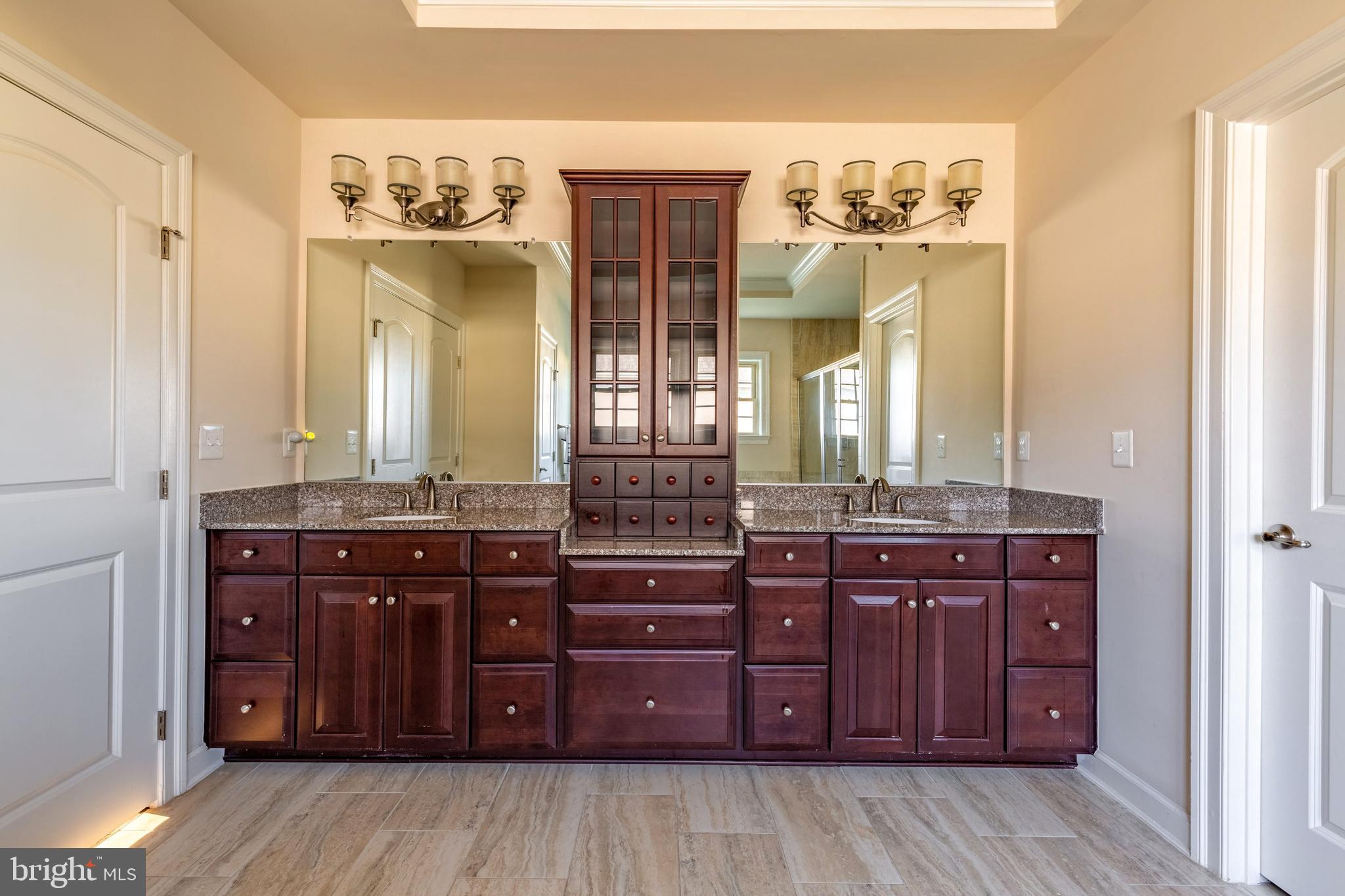 MARBURY - Residential