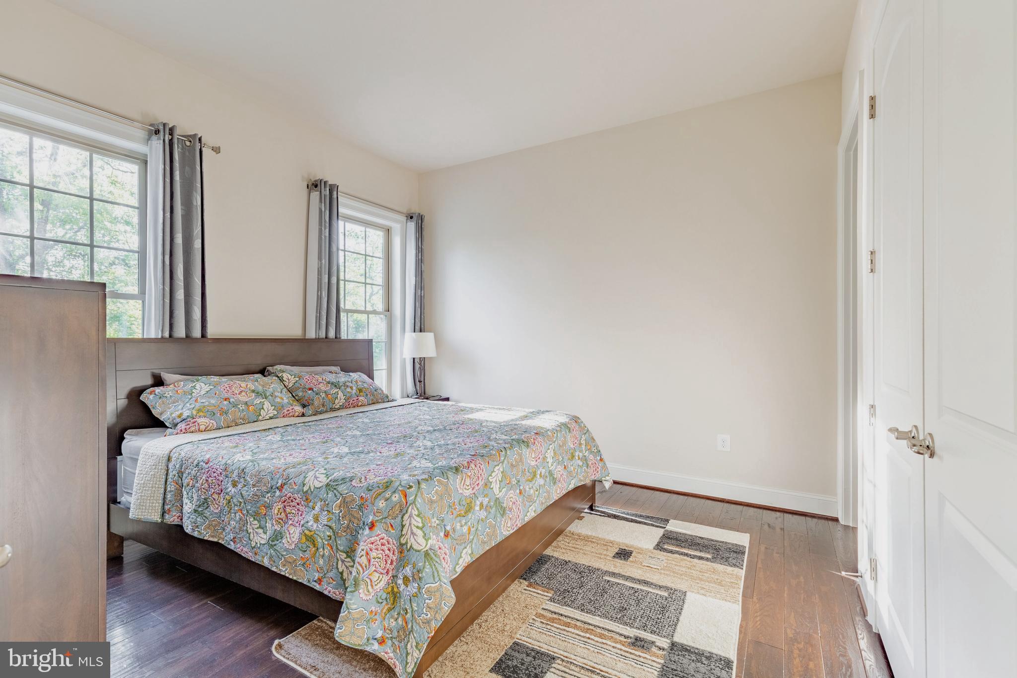 MARBURY - Residential