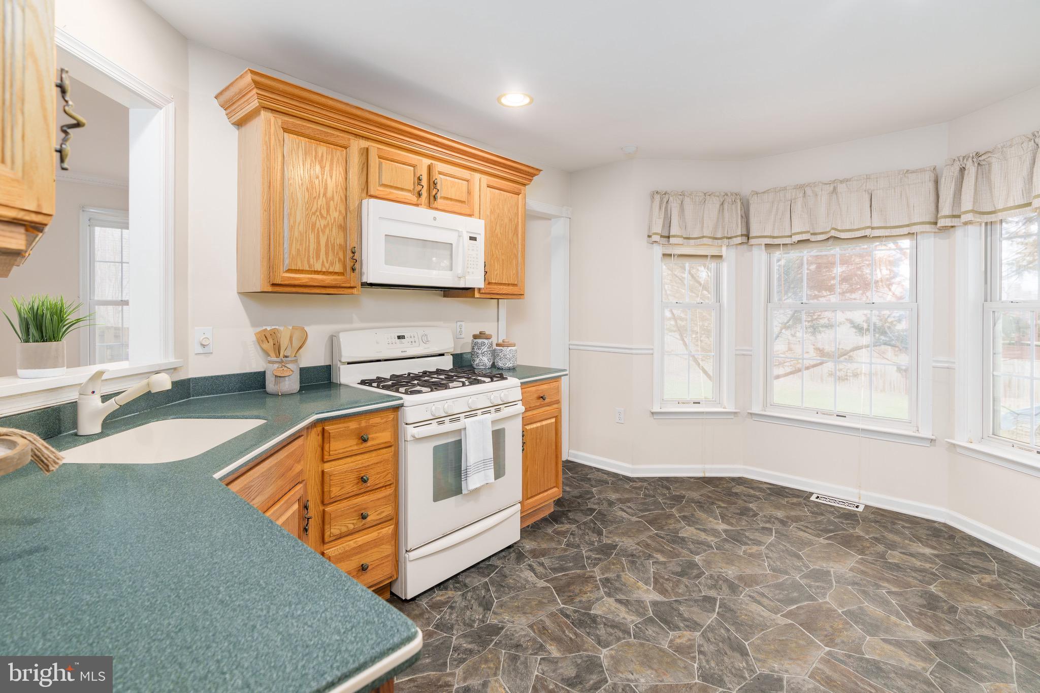 VILLAGE OF ELK RIDGE - Residential