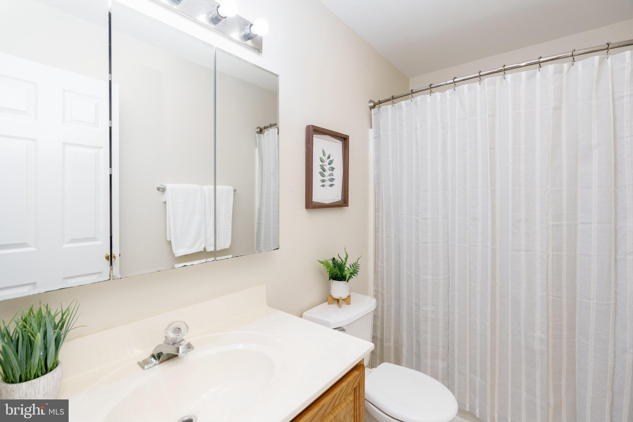 VILLAGE OF ELK RIDGE - Residential