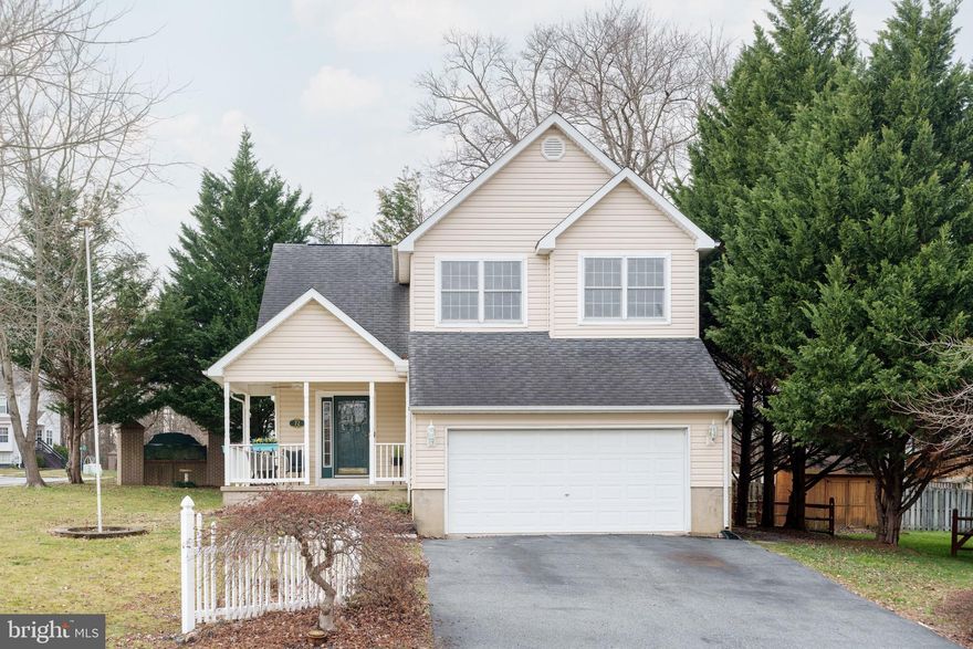 WOOHOO!  Move in ready home on corner lot, minutes from the DE line. Spacious family room offers wood flooring, a gas fireplace, cathedral ceilings and sliding door leading to the large rear deck.  Eat-in kitchen with bay window and ample cabinet space plus a separate dining room that will offer plenty of entertaining space.  New carpet and fresh paint throughout upper level. Owners suite with private bath and walk-in closet plus two additonal bedrooms and a bonus room that could be used as a 4th bedroom or home office. Two-car garage, shed and unfinished basement offer plenty of storage. Schedule your showing today.