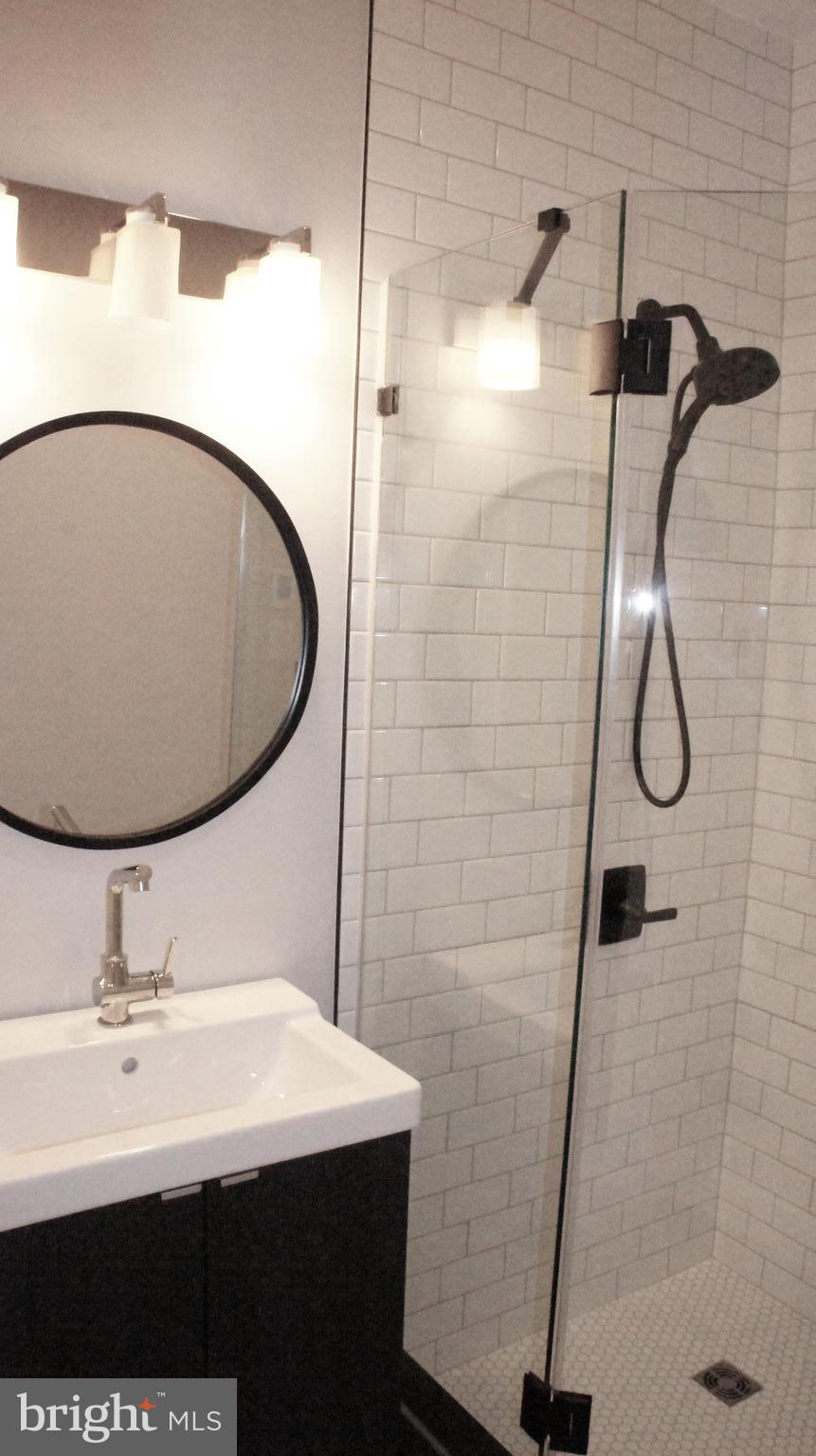 DOUGLAS PARK - Residential Lease