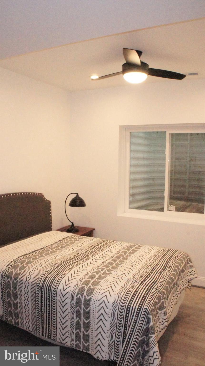 DOUGLAS PARK - Residential Lease