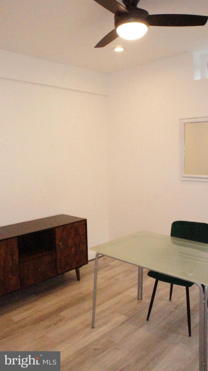 DOUGLAS PARK - Residential Lease