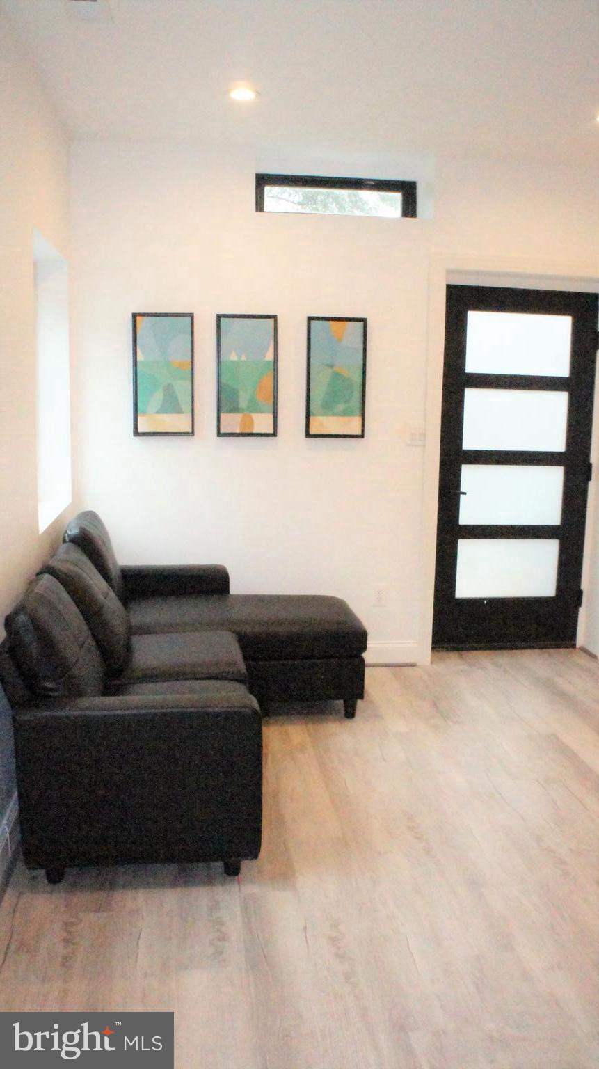 DOUGLAS PARK - Residential Lease