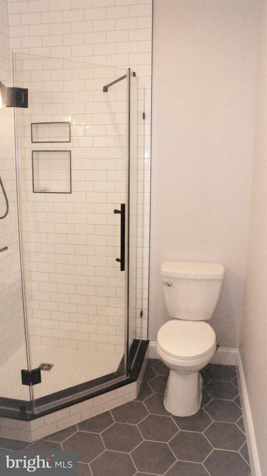 DOUGLAS PARK - Residential Lease