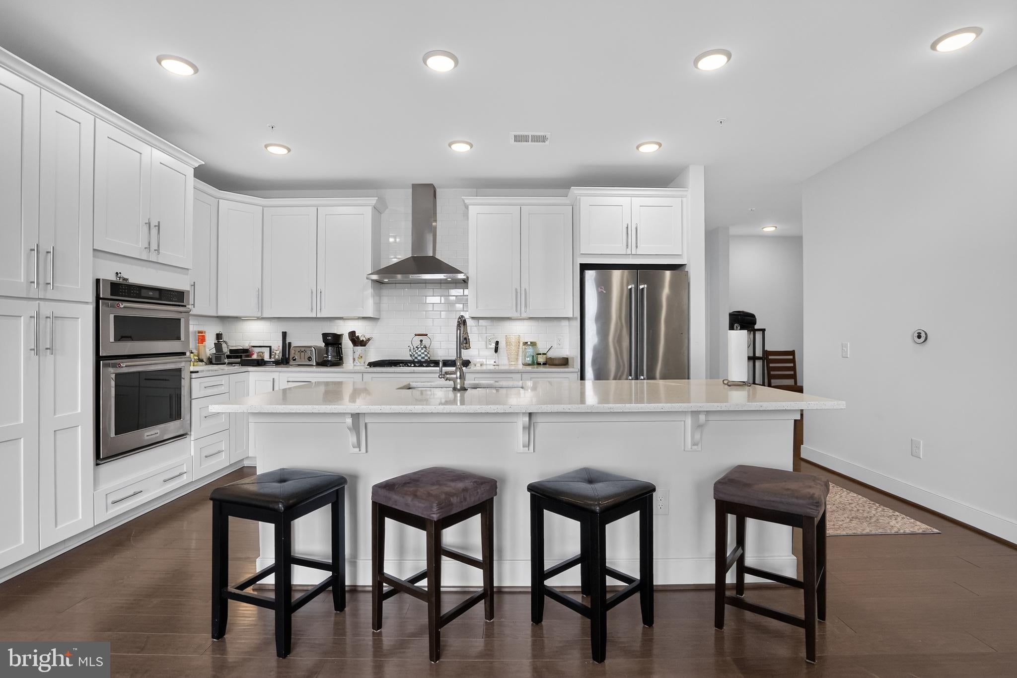 11200 RESTON STATION BOULEVARD 406