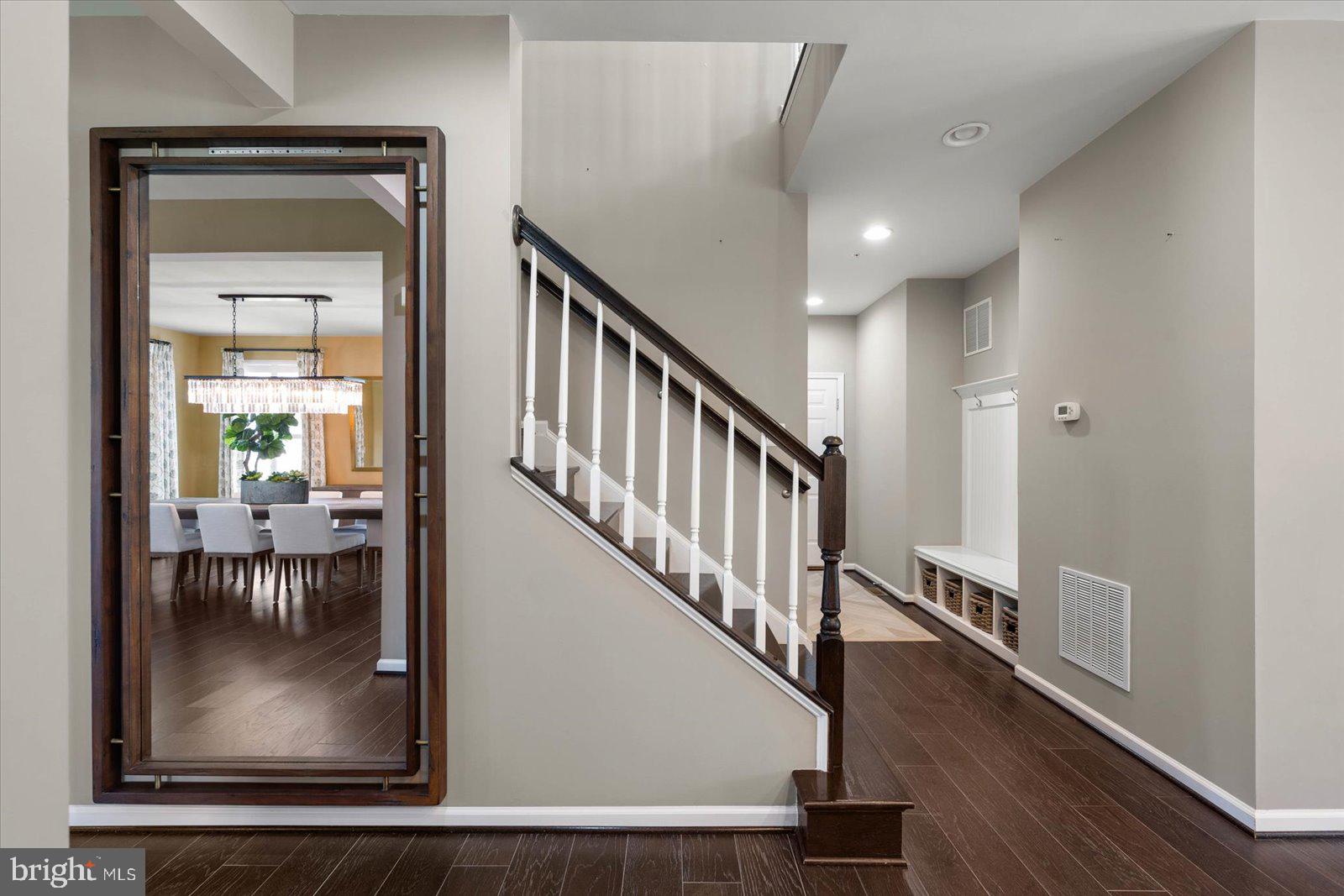 GLEN RIDDLE - Residential