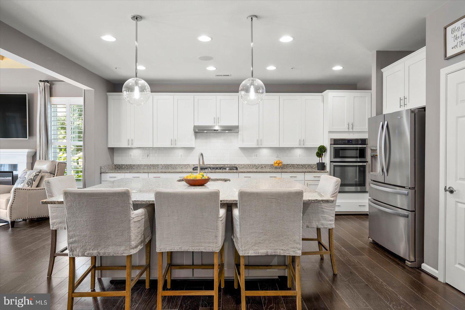 GLEN RIDDLE - Residential