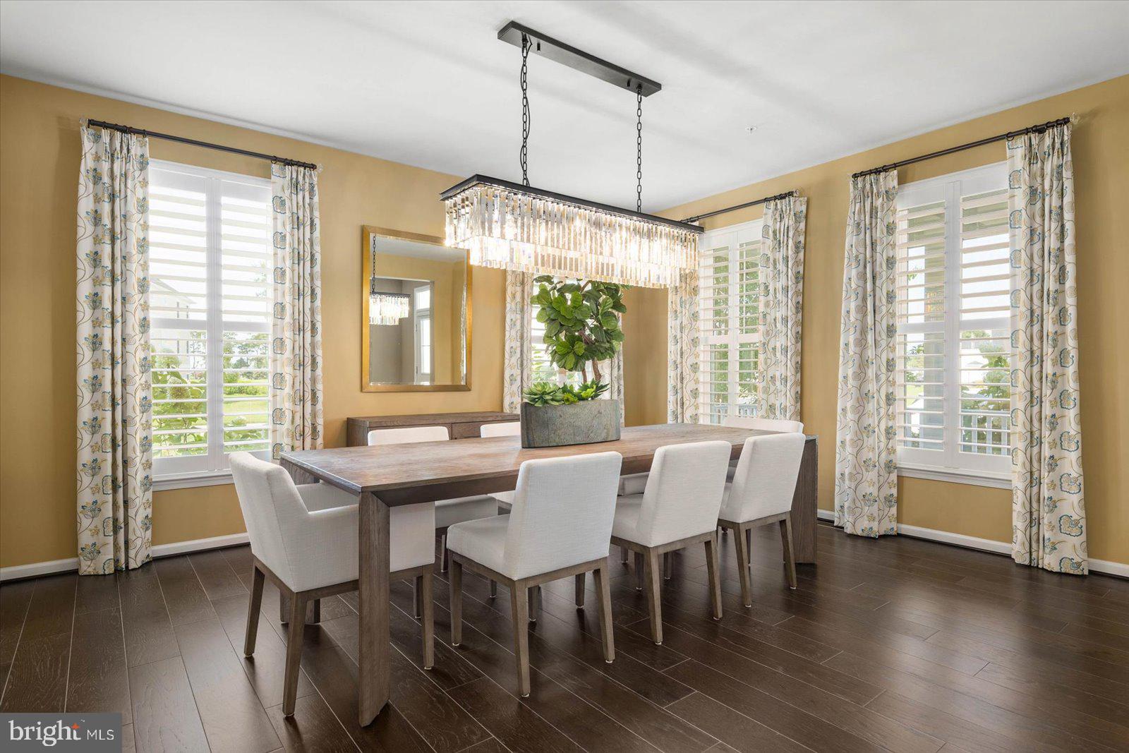 GLEN RIDDLE - Residential