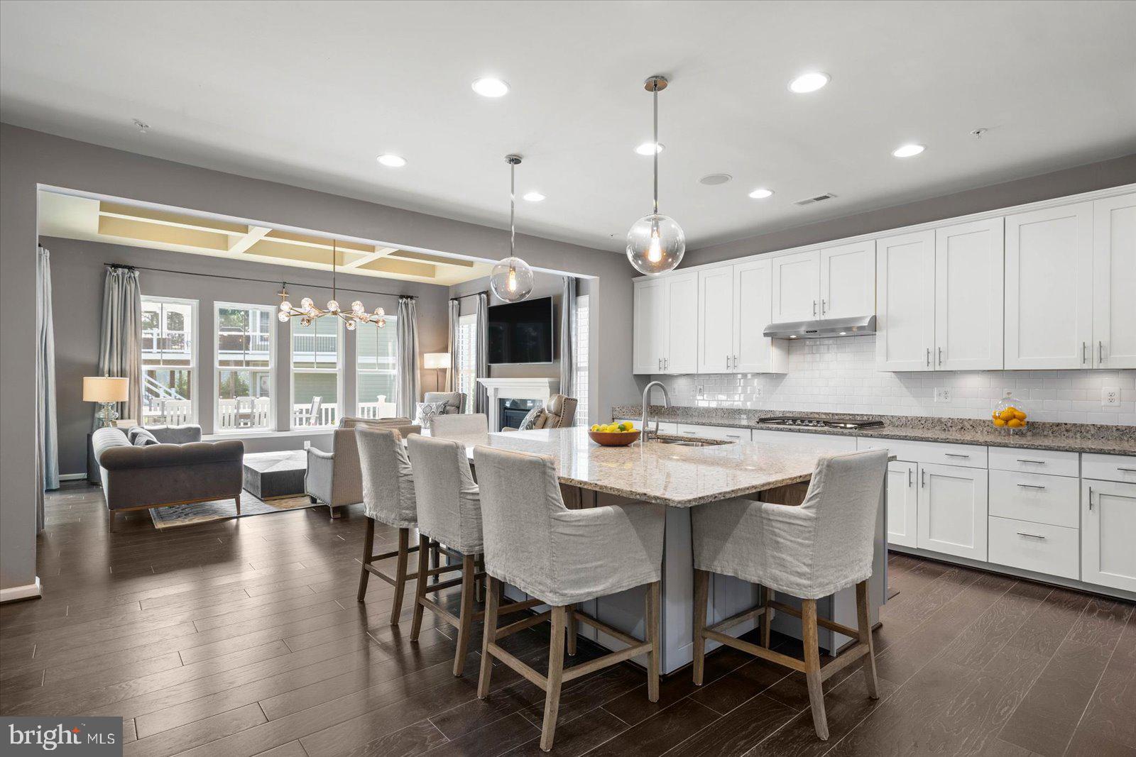 GLEN RIDDLE - Residential