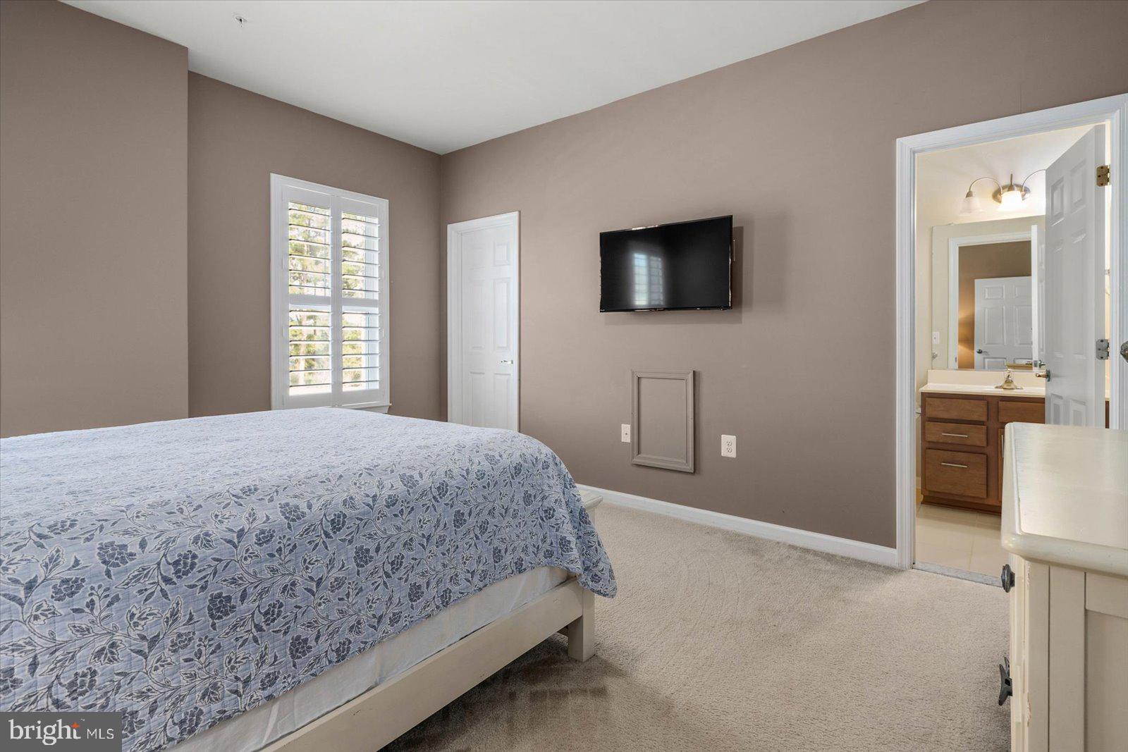 GLEN RIDDLE - Residential