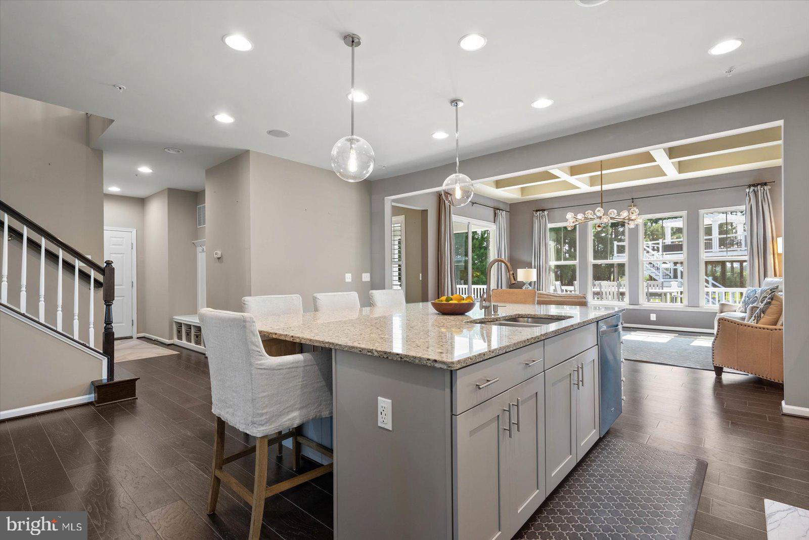 GLEN RIDDLE - Residential