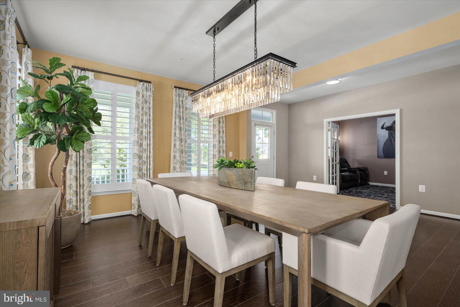 GLEN RIDDLE - Residential