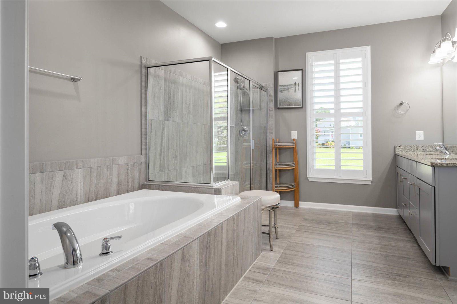 GLEN RIDDLE - Residential