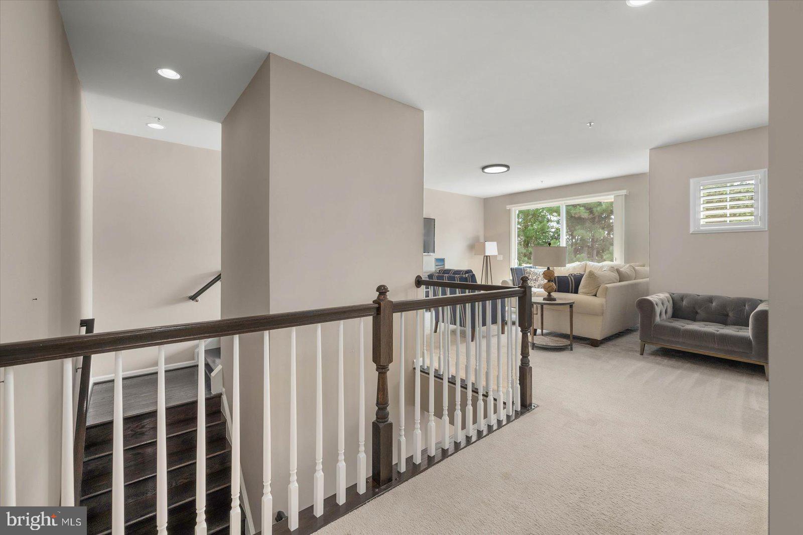 GLEN RIDDLE - Residential