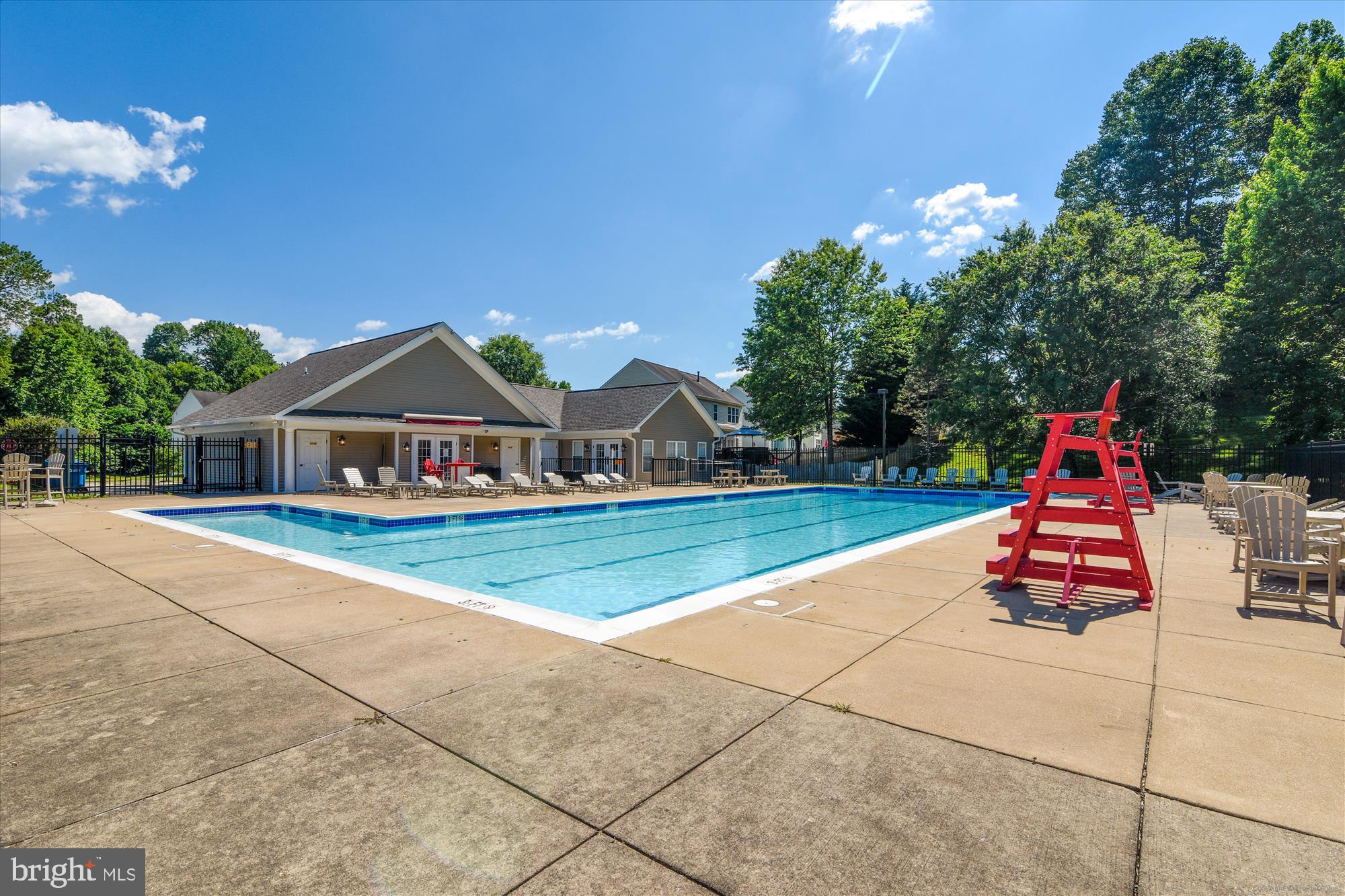 5949 MOONBEAM DRIVE