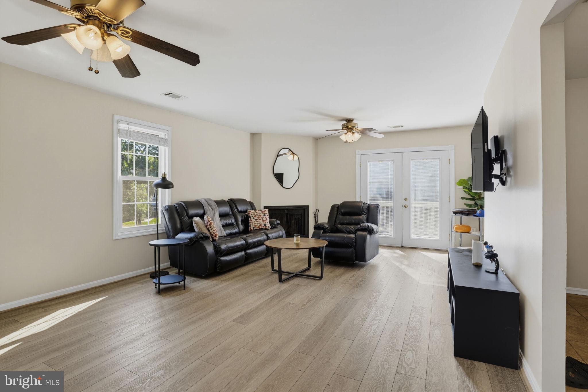 5126 SHAWE PLACE C 3-M